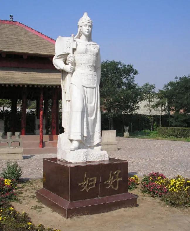 中国哪个朝代女性地位最高？答案不是唐朝，大多数人都猜错了。1976年，一座商