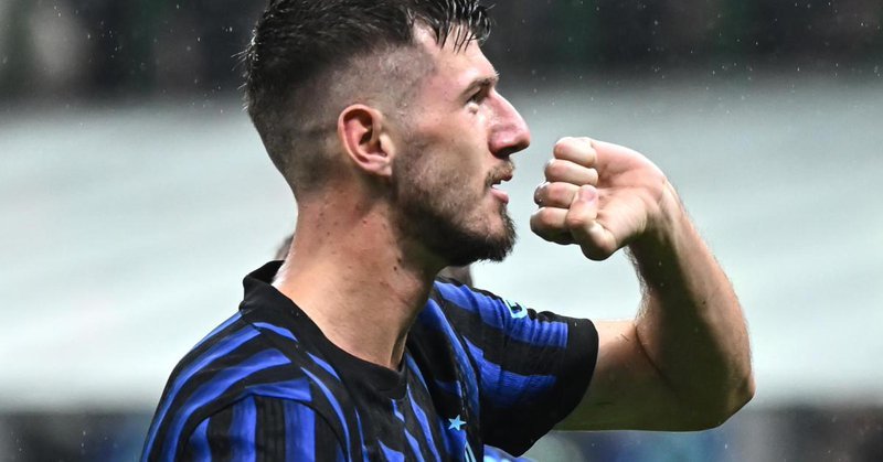 📢终于等到你!苏契奇打进关键进球,基伏是第一个上前祝贺的人。国米苏契奇