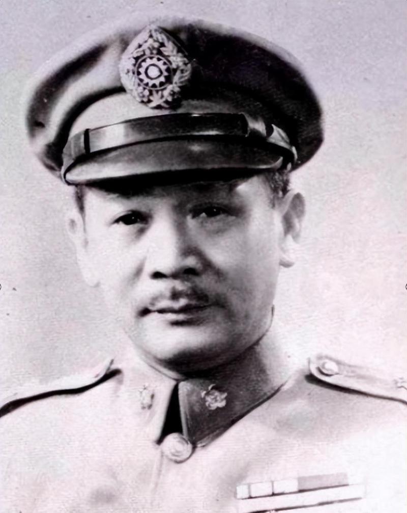 国民党上将总司令张发奎，绝对是国民政府中真正的奇葩，在他的部队中，有名有姓的共产