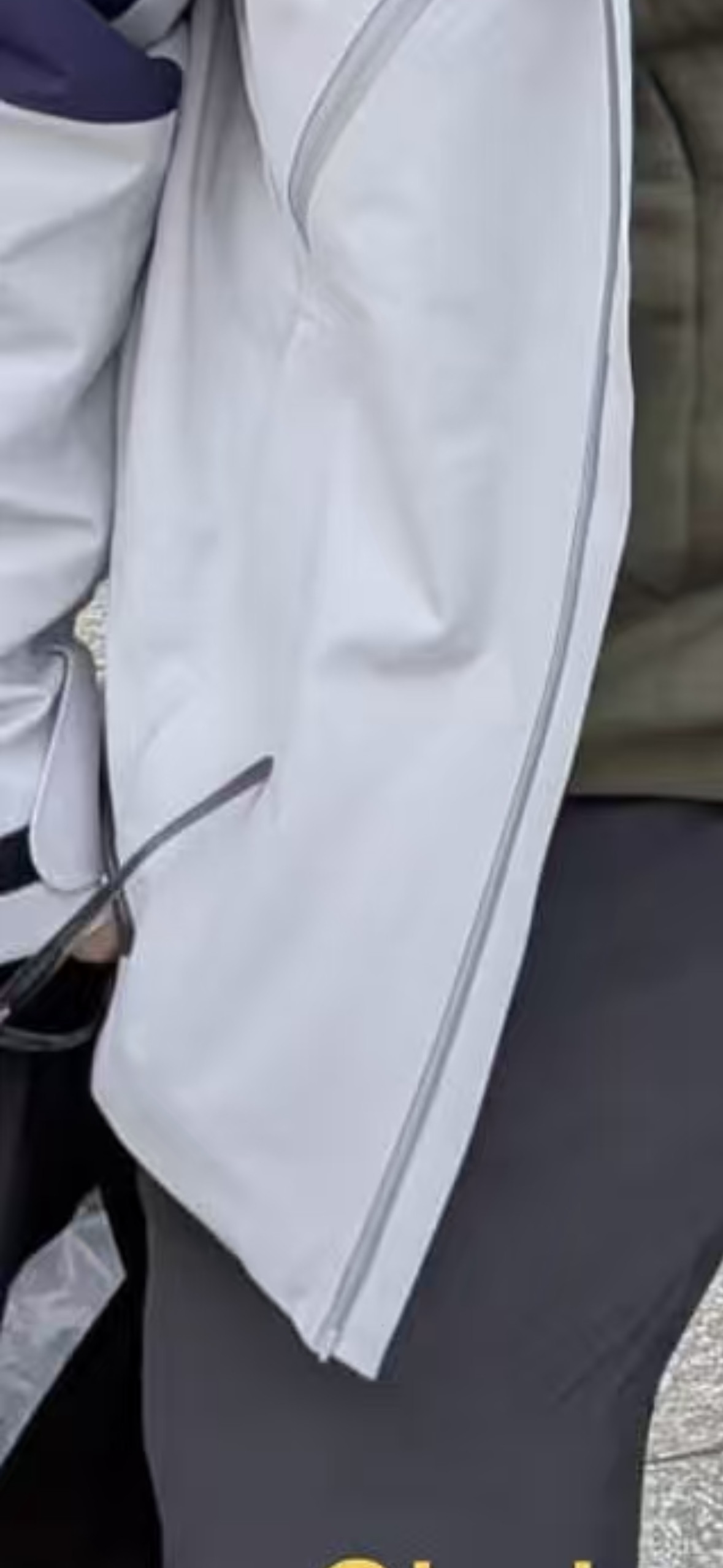 樊振东小伙子有本事带个墨镜给我看看