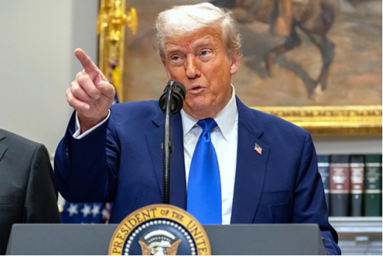 美国可能再也成不了霸主了！据专家分析，受中国影响，接下来很多国家对待美国的态度都
