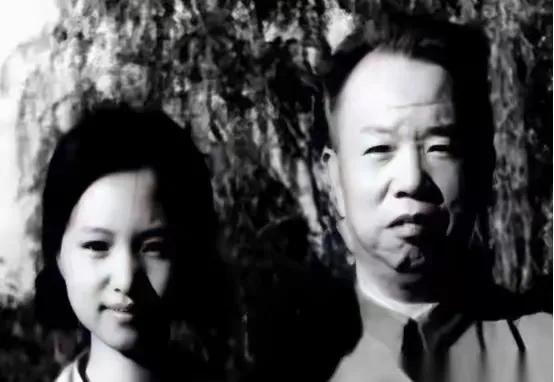 1974年，一个叫王季迟的女兵请假回家奔丧。政委拿起假条扫了一眼，脑袋“嗡”的一