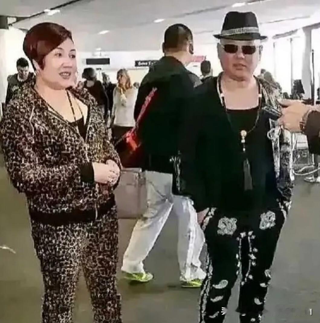管理漏洞逐渐凸显！德云社真正的问题，不在演员而在管理层！很多人只盯着德云社演员风