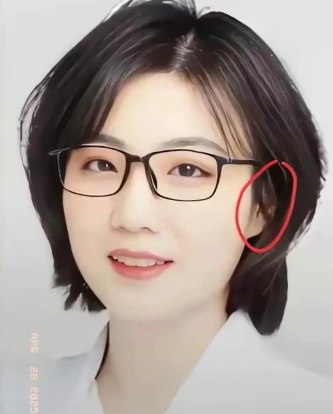 协和医院肖某是渣，不过原配也是可怜之人必有可恨之处！！原配是北大硕士，貌美如花