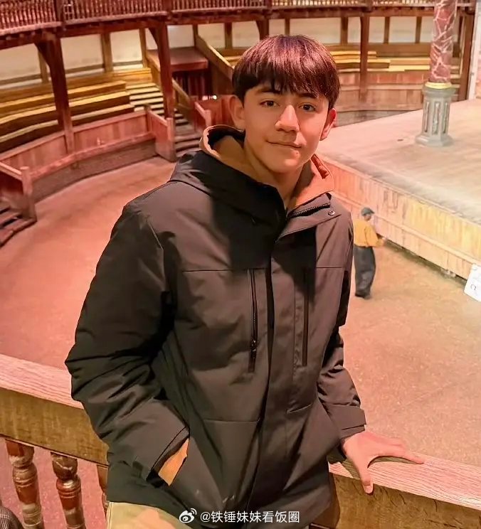 《爸爸去哪儿》里的混血萌娃，怎么一个个都长“普通”了，颜值滤镜碎了一地。