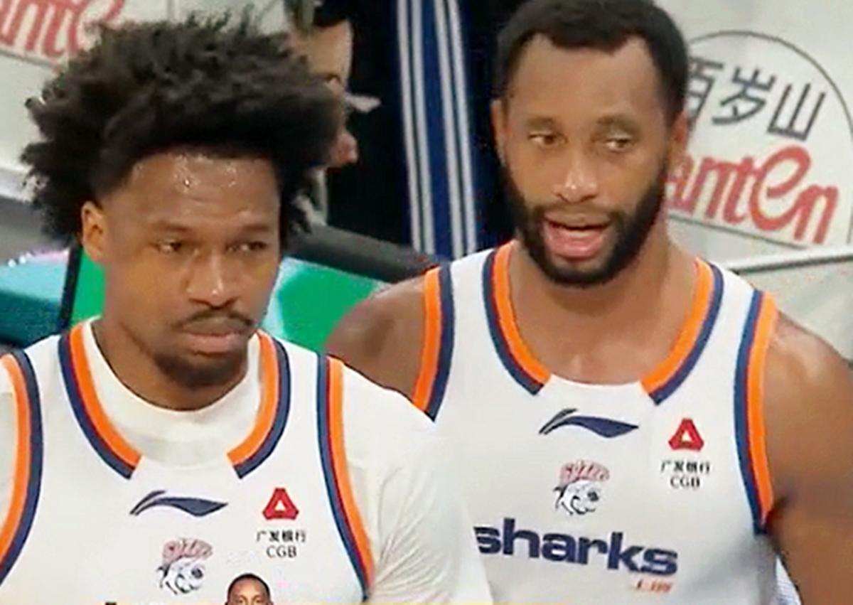 上海半场52-36北京三个原因：北京时间4月12日，CBA焦点战，上海半场战罢