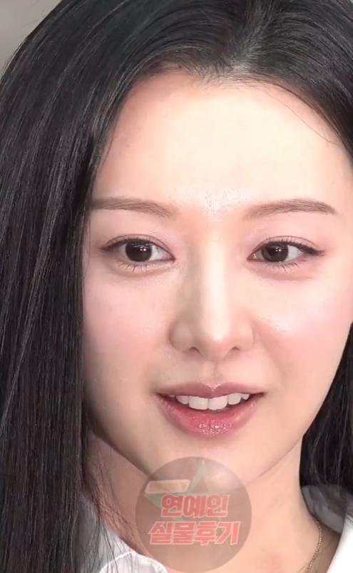 金智媛//无美颜无滤镜的真实状态