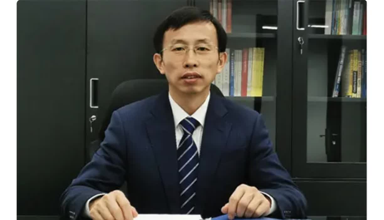 “你知道最危险的职业是什么吗？”“中超董事长！”2006-2009