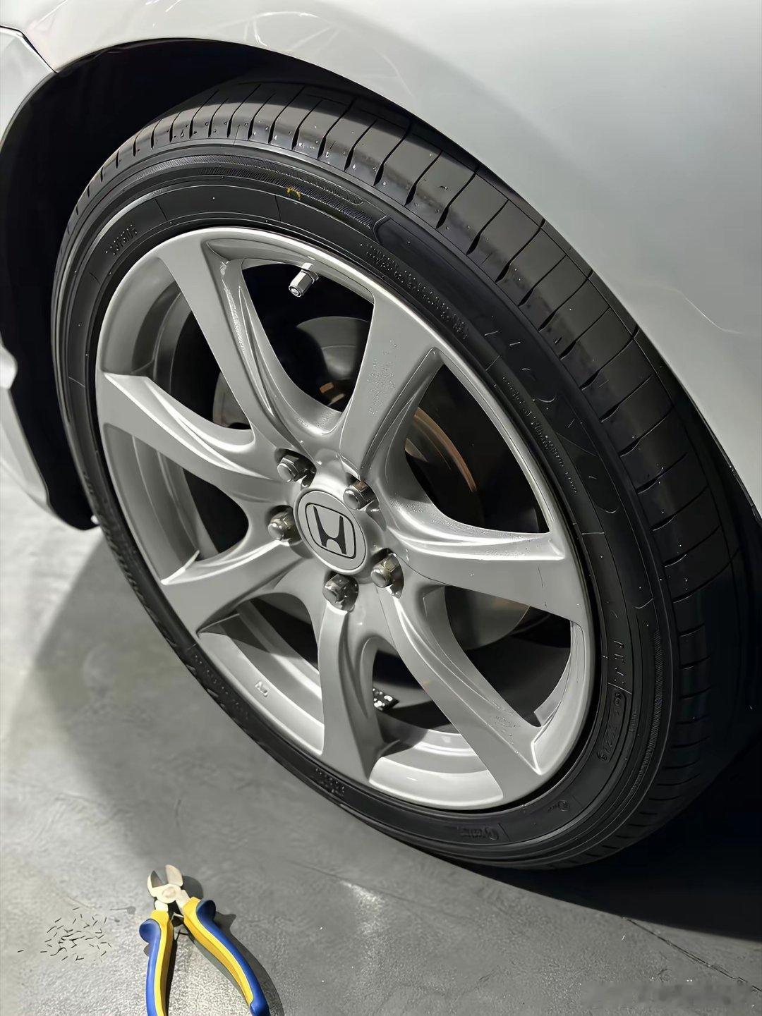 有没有人跟我一样，新胎刚上身就想把胎毛剪干净的？