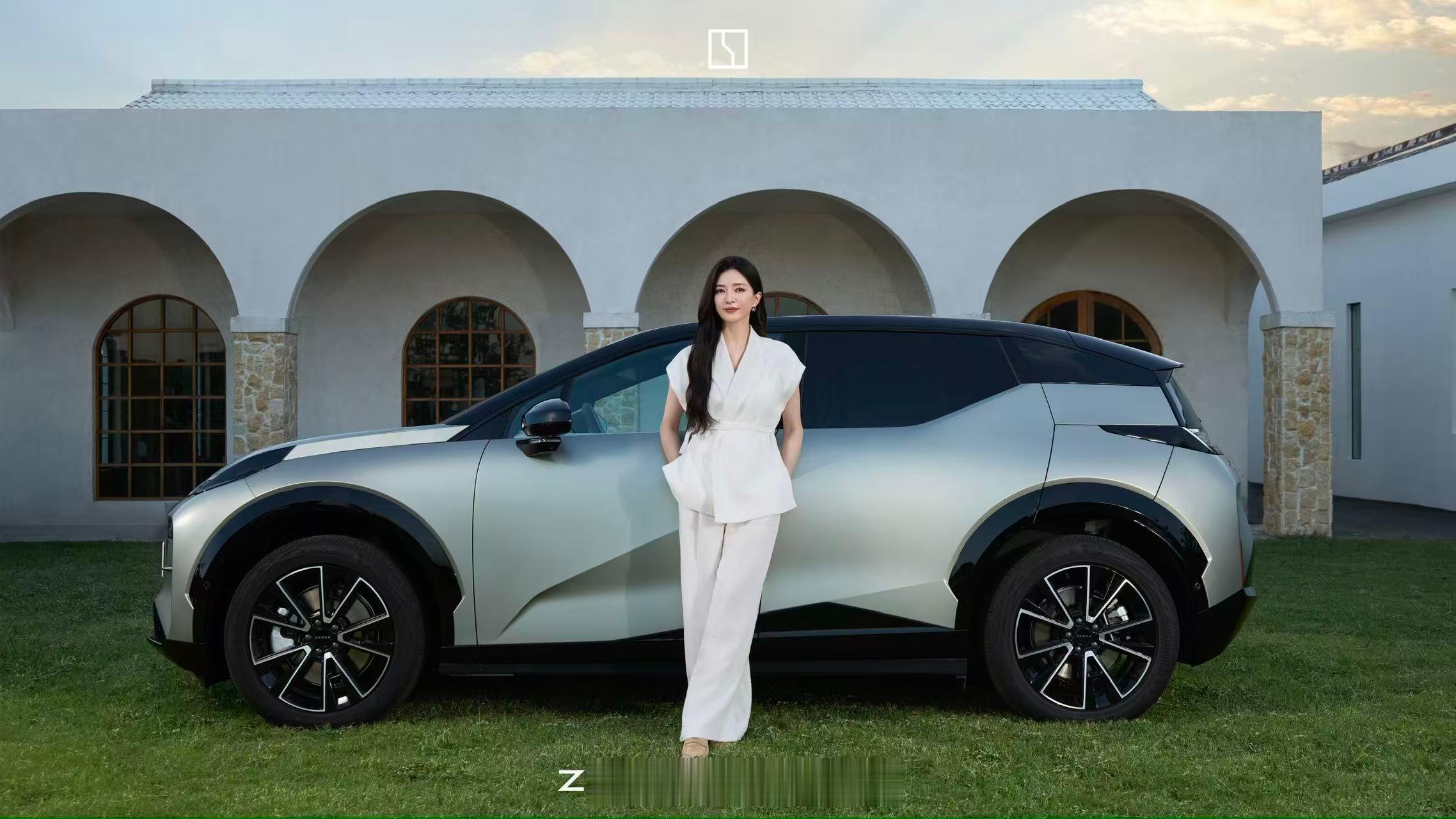 焕新极氪x和江疏影[666][666][666]不错不错，这颜色挺漂亮[666