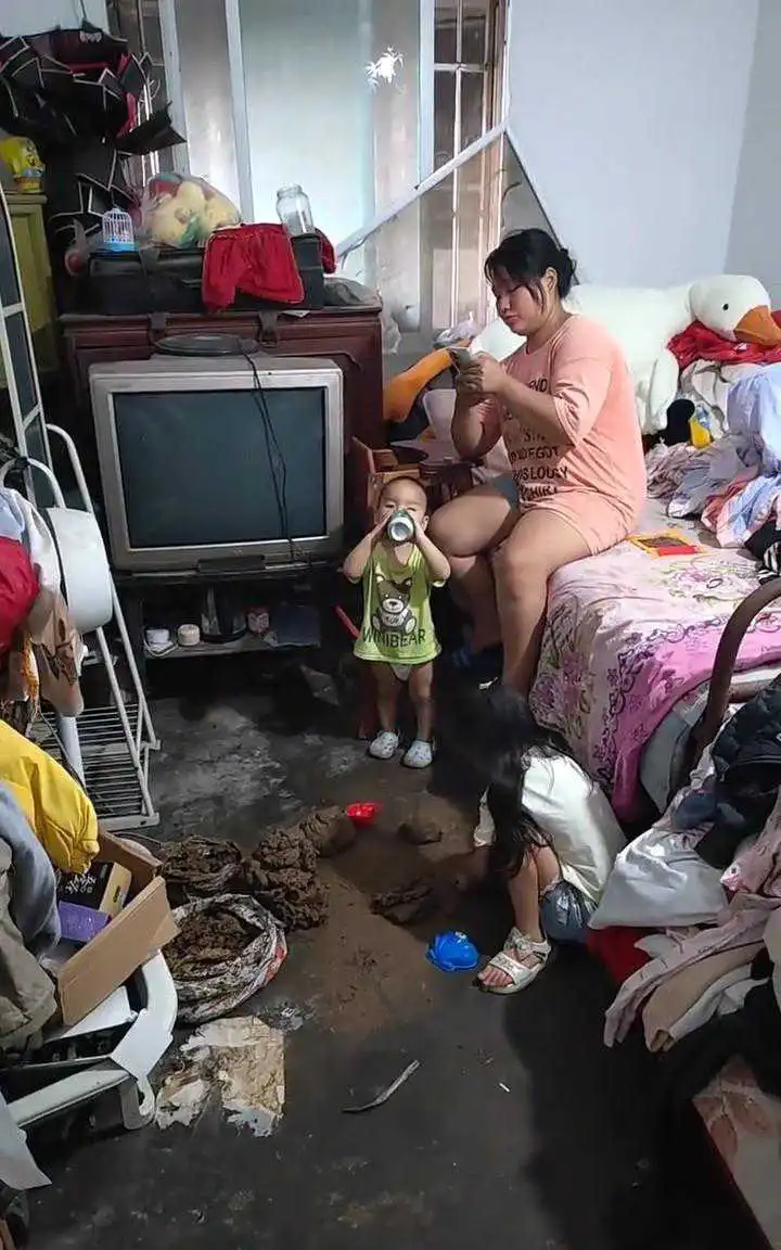 魂儿都被手机吸空了，心累