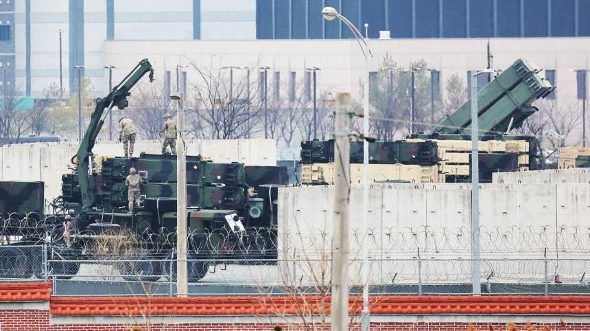 美军在损失了至少4套萨德反导的AN/TPY2雷达以后，驻韩美军的萨德系统转移至韩