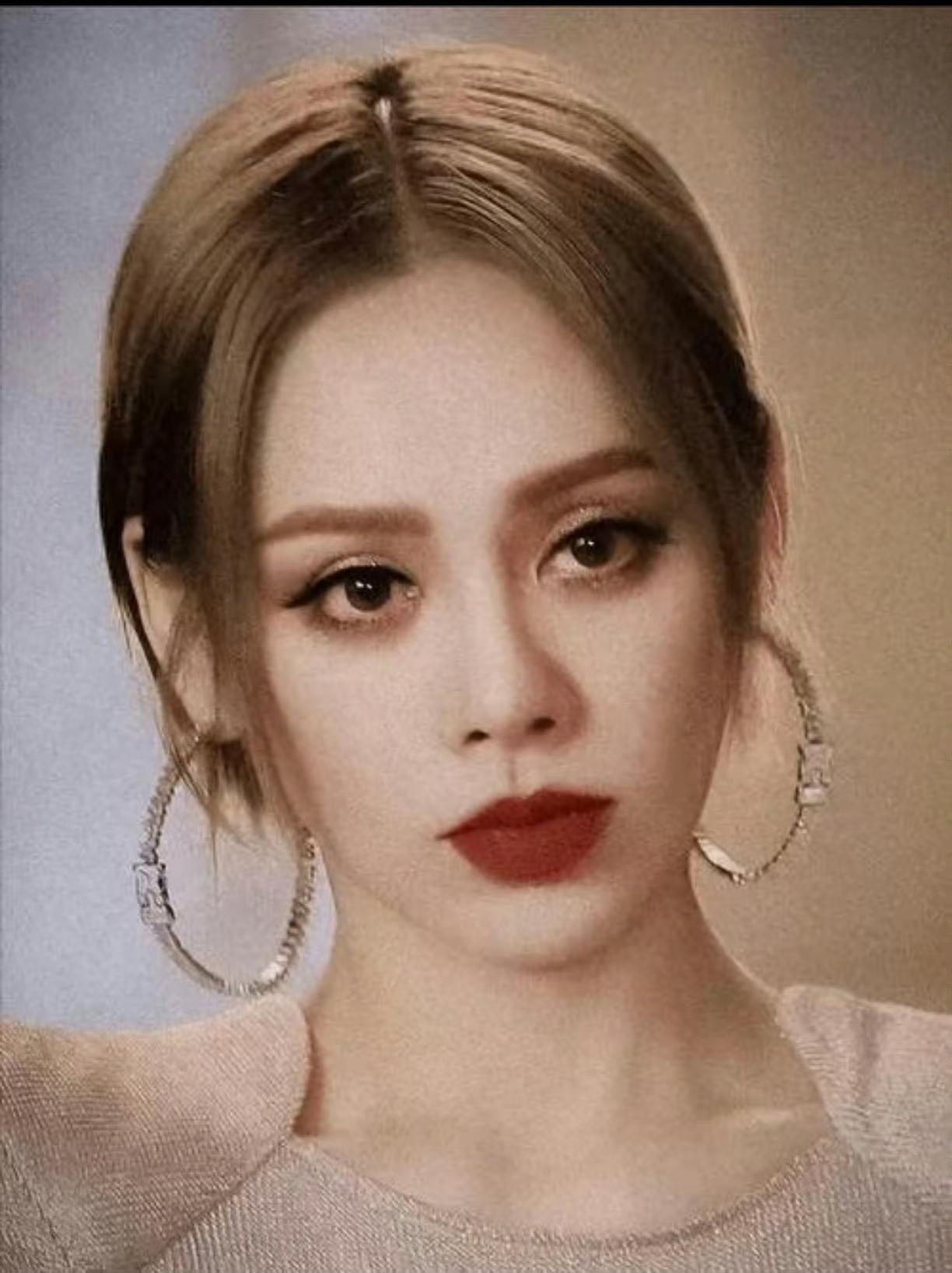 两种不同的育儿观：宁静：“儿子算是赔钱货”，张柏芝“他们有自己的世界”。