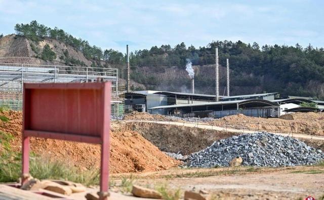 新加坡联合早报报道：“中日围绕台湾问题的争端持续未解，中国加强对日本出口军民两用