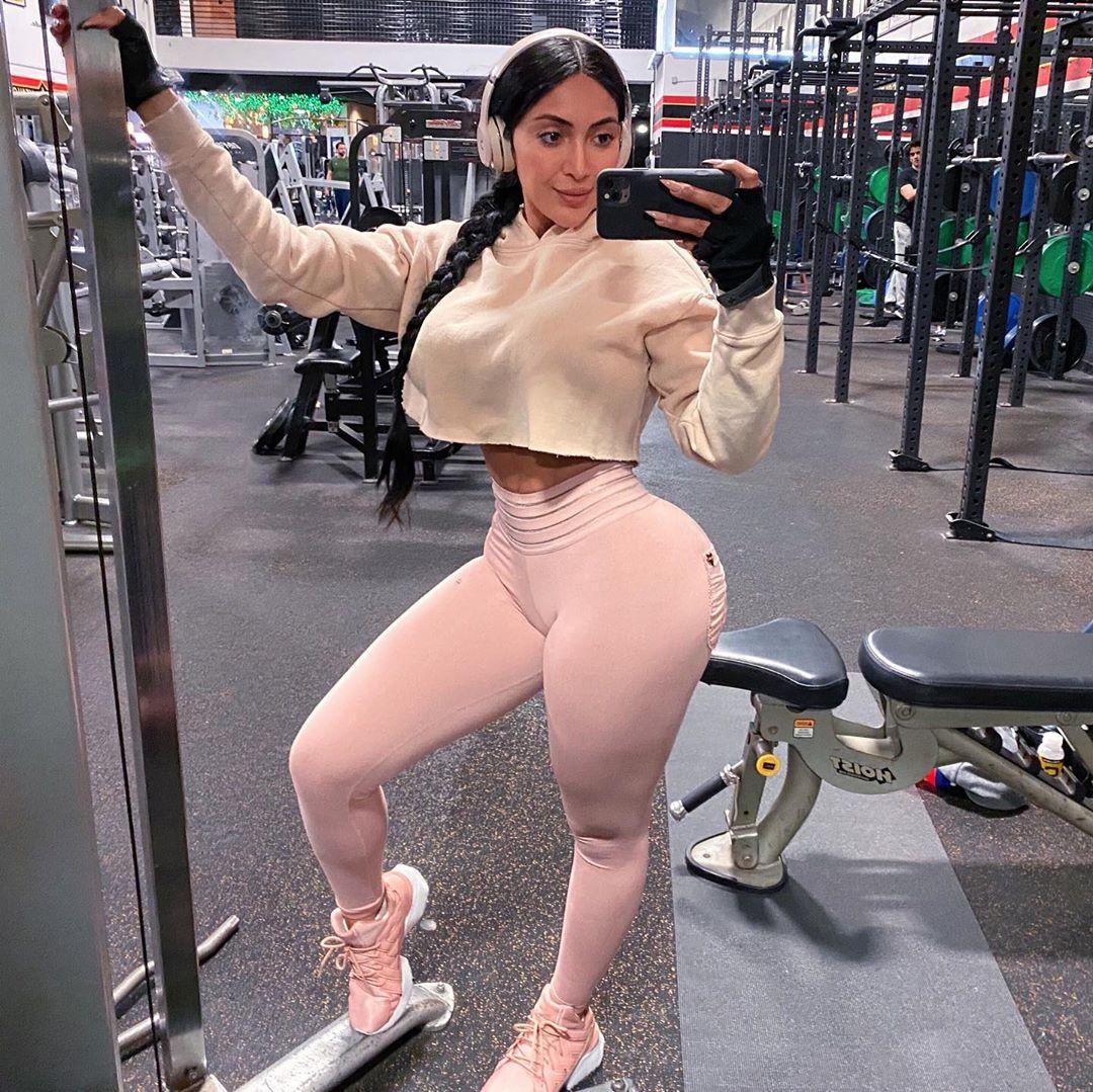 为什么印度姑娘几乎没人嫁到中国？根本原因就一条——咱这边九成九的男人不敢娶。我