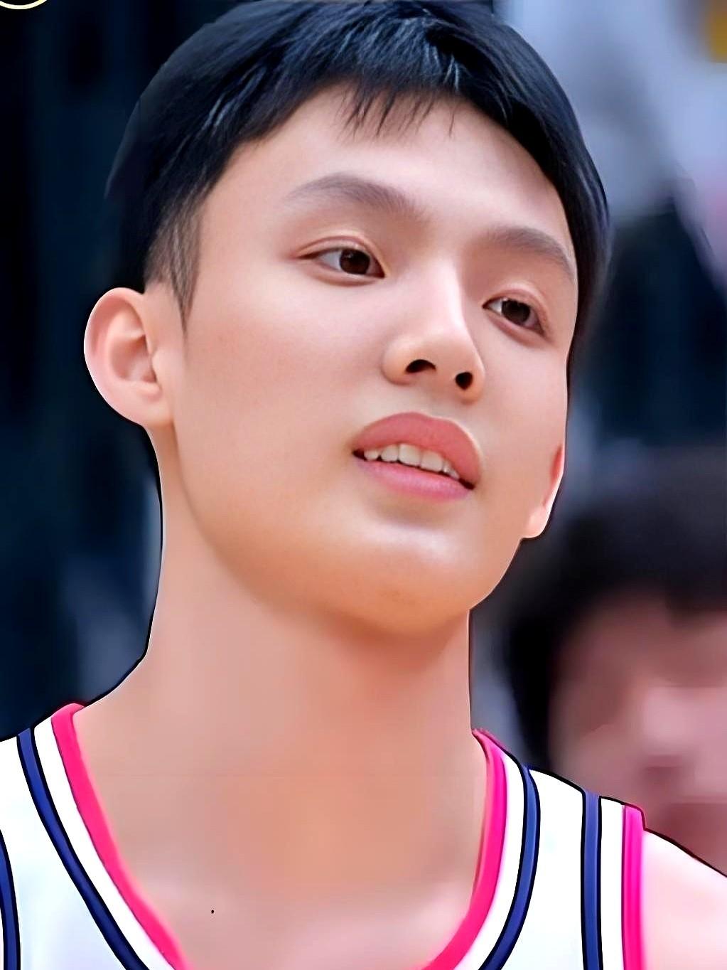 杜锋的爱将徐杰，在郭士强这里为何比不上高诗岩！？杜锋执教中国男篮大概率带徐杰