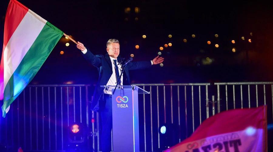 走了一个欧尔班，又来一个欧尔班。匈牙利反对派毛焦尔刚刚获胜，欧尔班主动宣布落