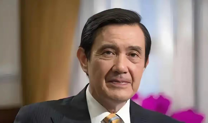 马英九终于体会到什么叫“冷板凳”！虽说马英九4次防陆，但一直没搞懂一件事：大