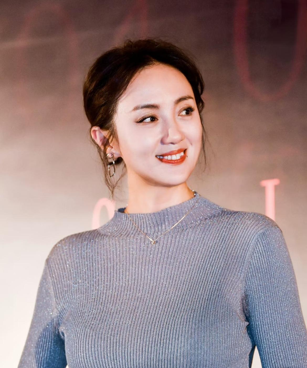 悔之晚矣！朱媛媛这次真的错了她本是可以再生存好多年的！错就错在，太把事业当回