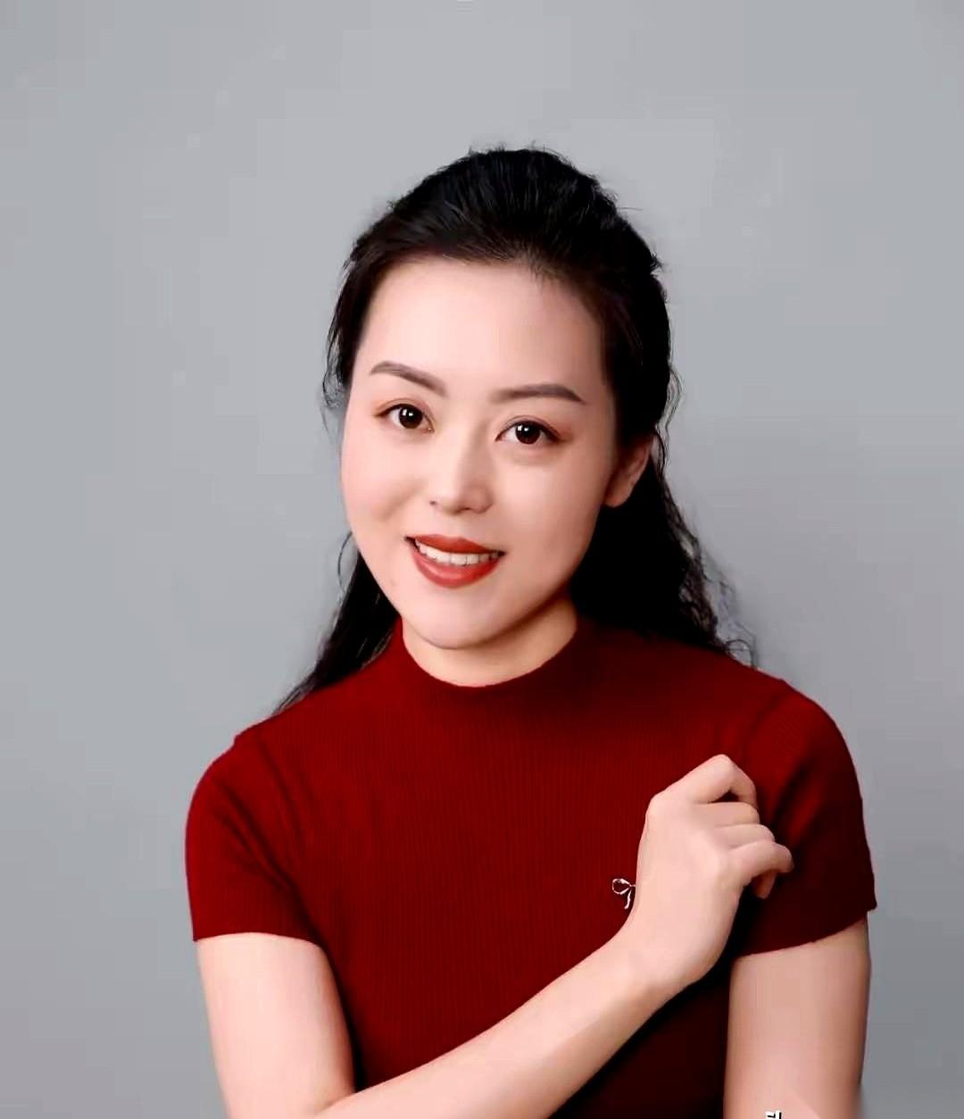 16岁那年，她做了一个让所有老家人都看不懂的决定。从秦腔的“心脏”陕西，一个人