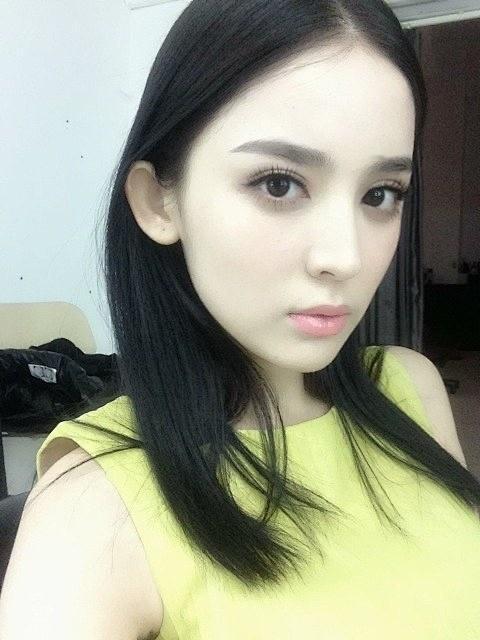 【娜扎】早期这块儿姐是美的震慑人心娜扎不会贴假睫毛​​​