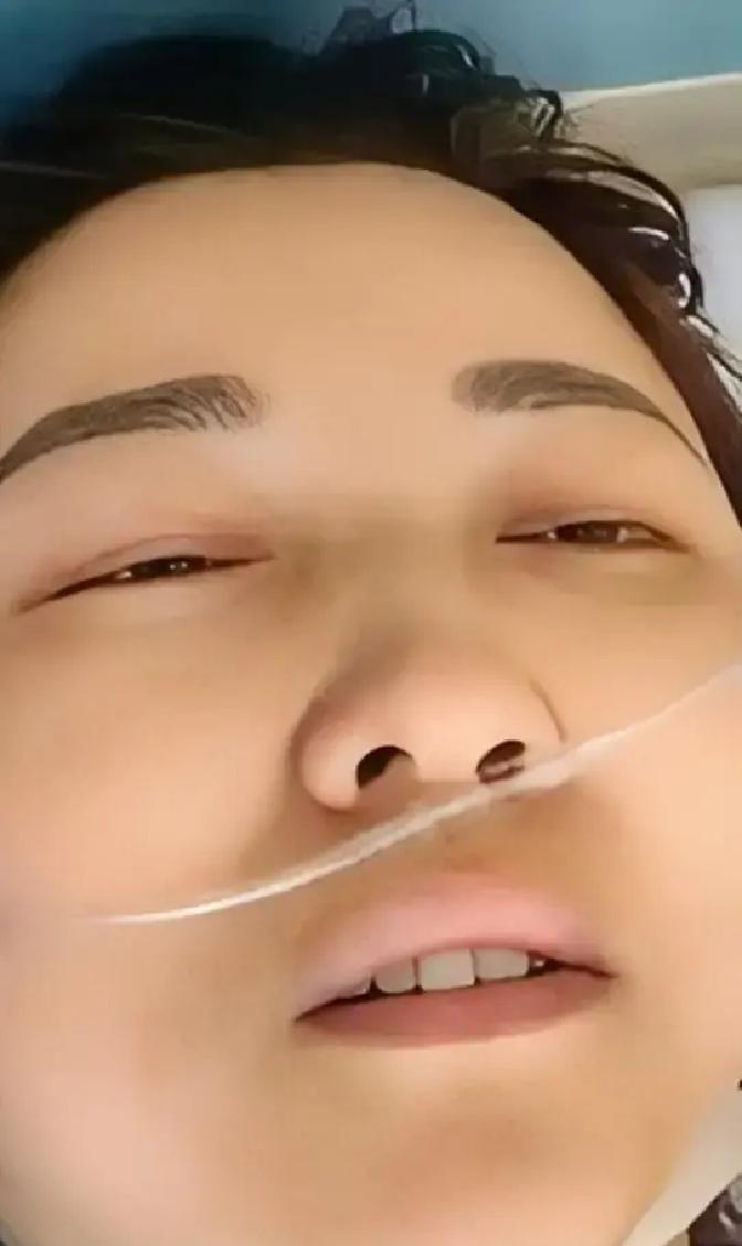 看一个年轻人住一次院，才知道爹妈能有多卑微西安那个28岁的姑娘，裤子都湿透了自