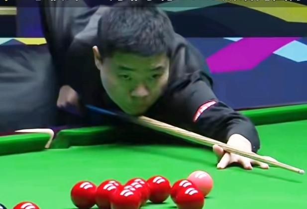 丁俊晖两杆过百，6-4战胜海菲尔德，挺进国锦赛16强！  北京时间11月4