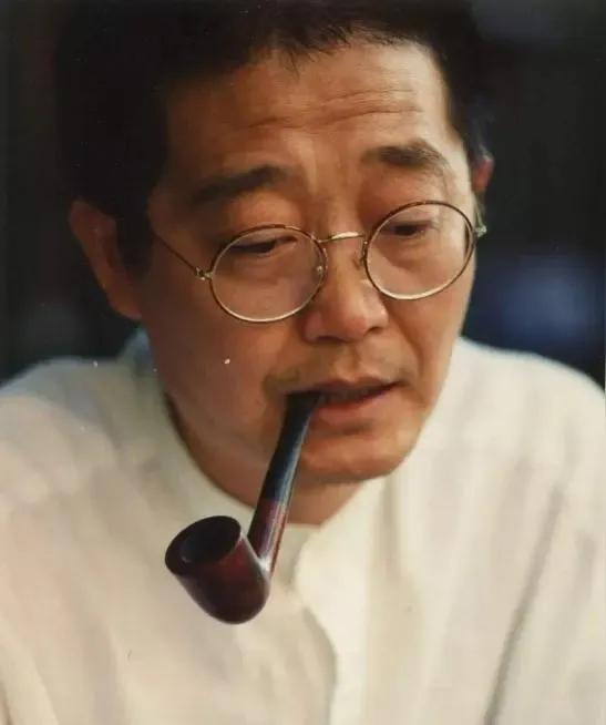 在香港参加活动时，作家阿城怒怼主持人马家辉，反倒收获对方一生的尊重。这件事是马家