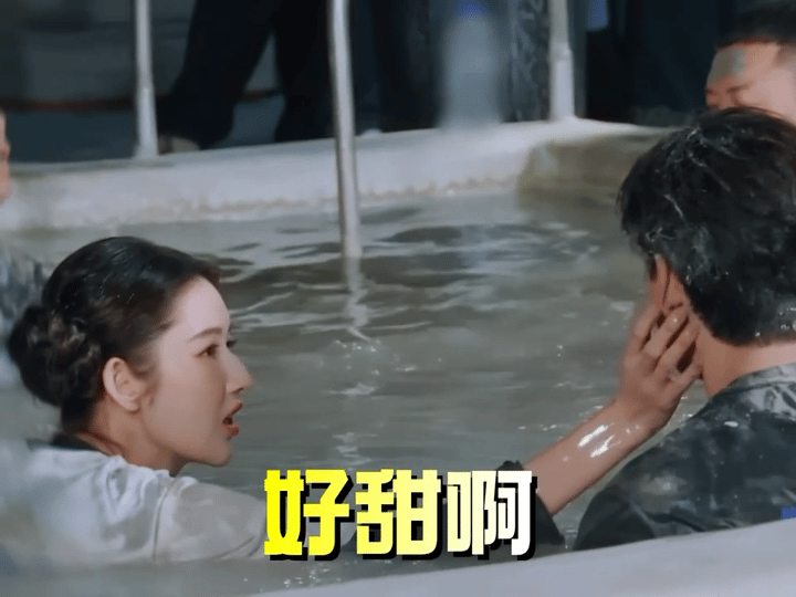 地球超新鲜2我的评分：林一的情丝可能发烧烧掉了满脑子都是美食，这呆萌吃货毫