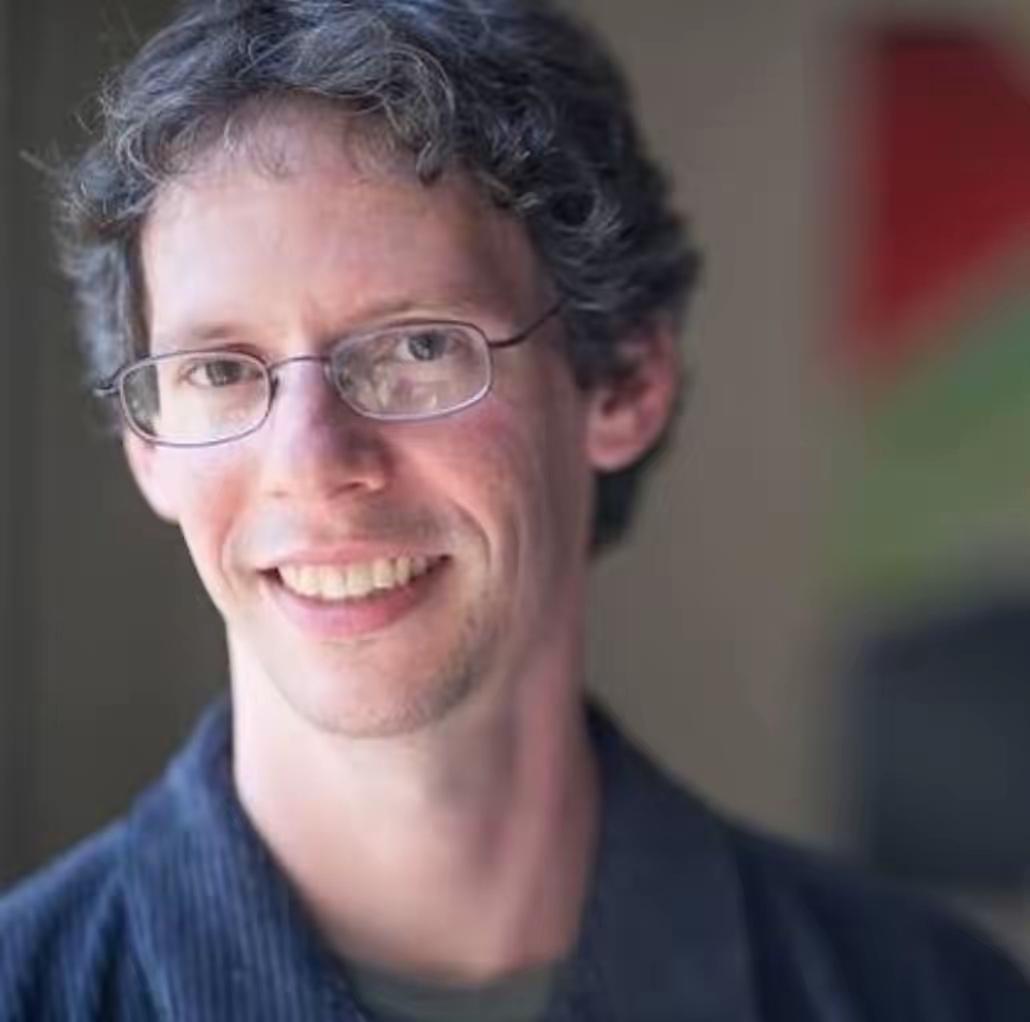 类似王虹导师的人其实囯内也有不少但上了大學之后就会知道，这种导师往往都很难成