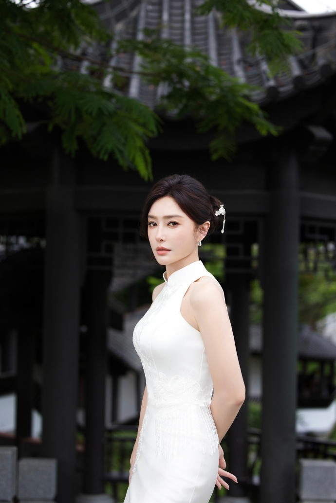 1.秦岚的投资史特别精彩，医美机构各种暴雷，她和泰迪姐妹们做的项目都也都是割韭菜