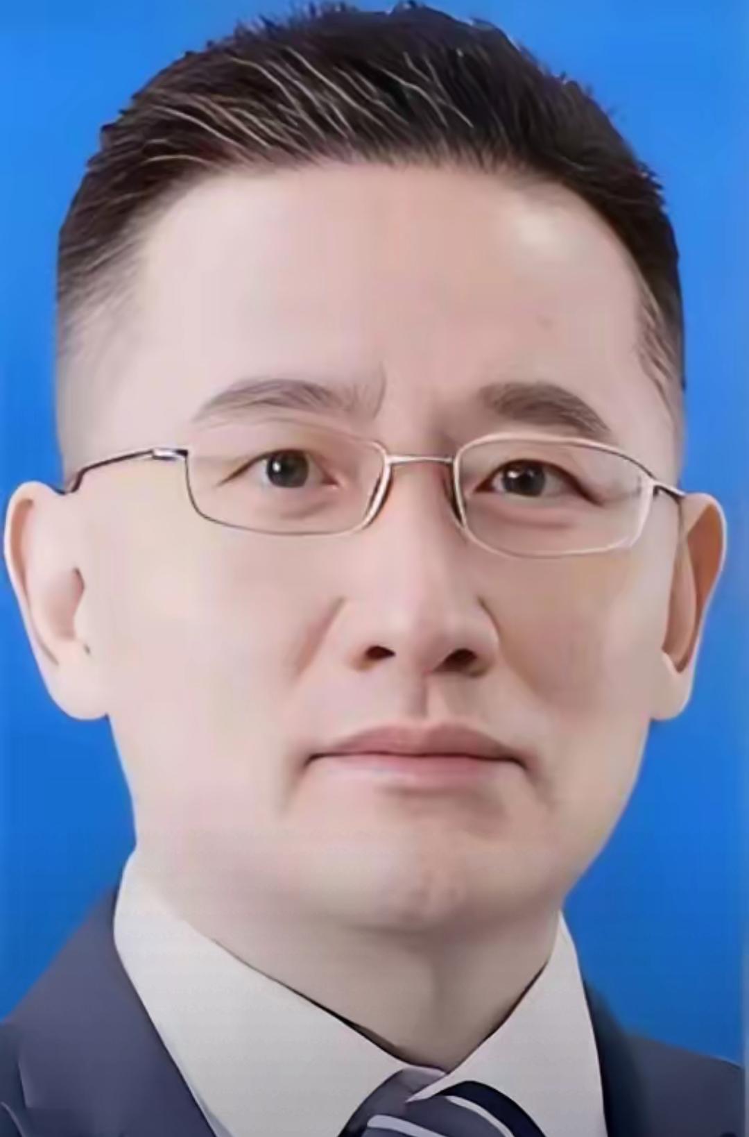 这位祖副院长有点意思业务上曾是顶尖好手，SCI论文47篇，国家项目握着六项，