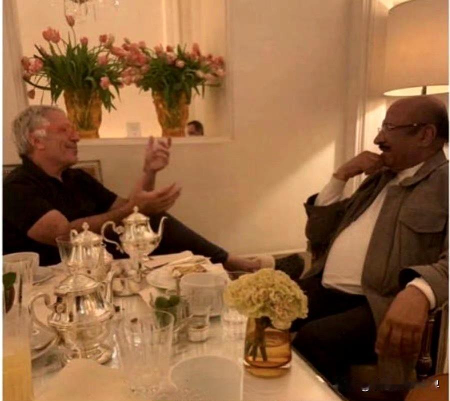 主打一个格格不入！爱泼斯坦邮件中唯一有名字的也门人“沙赫尔·阿卜杜拉·哈克”