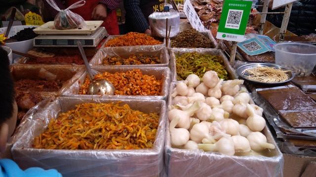 咸菜立大功！研究表明：冠心病患者常吃咸菜，或能改善7种并发症说起咸菜，很多人