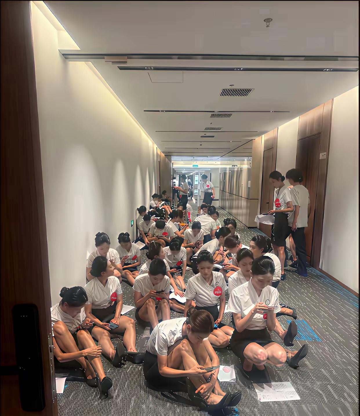 舞台背后的心酸，也许只有自己知道