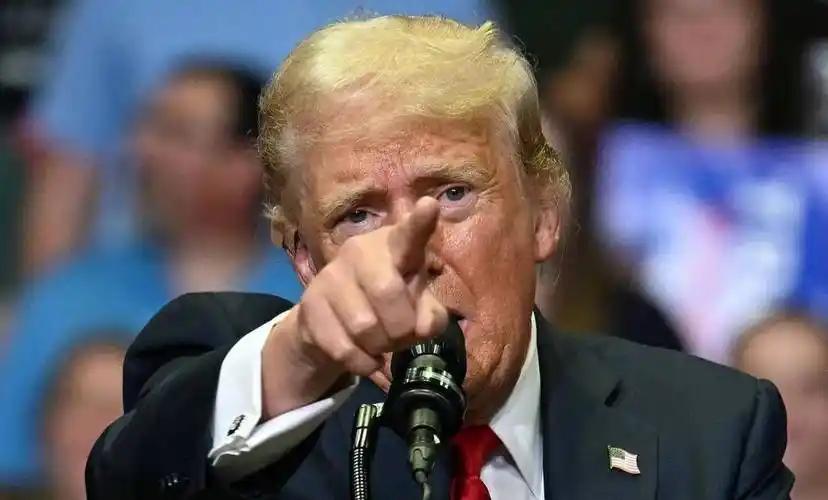 忍无可忍！美国首批F-16V战机启程运往中国台湾地区，在国防部发出严正警告之后，