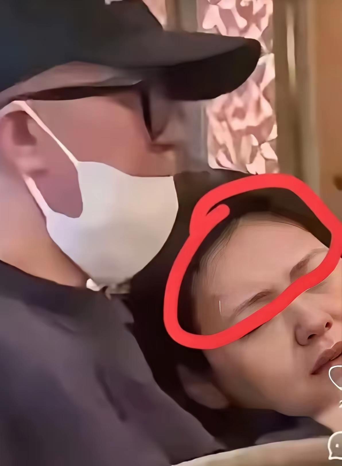 一个女人婚后“变丑了”，千万别急着同情她。你看她嘴角的弧度变硬了。你看她沉默