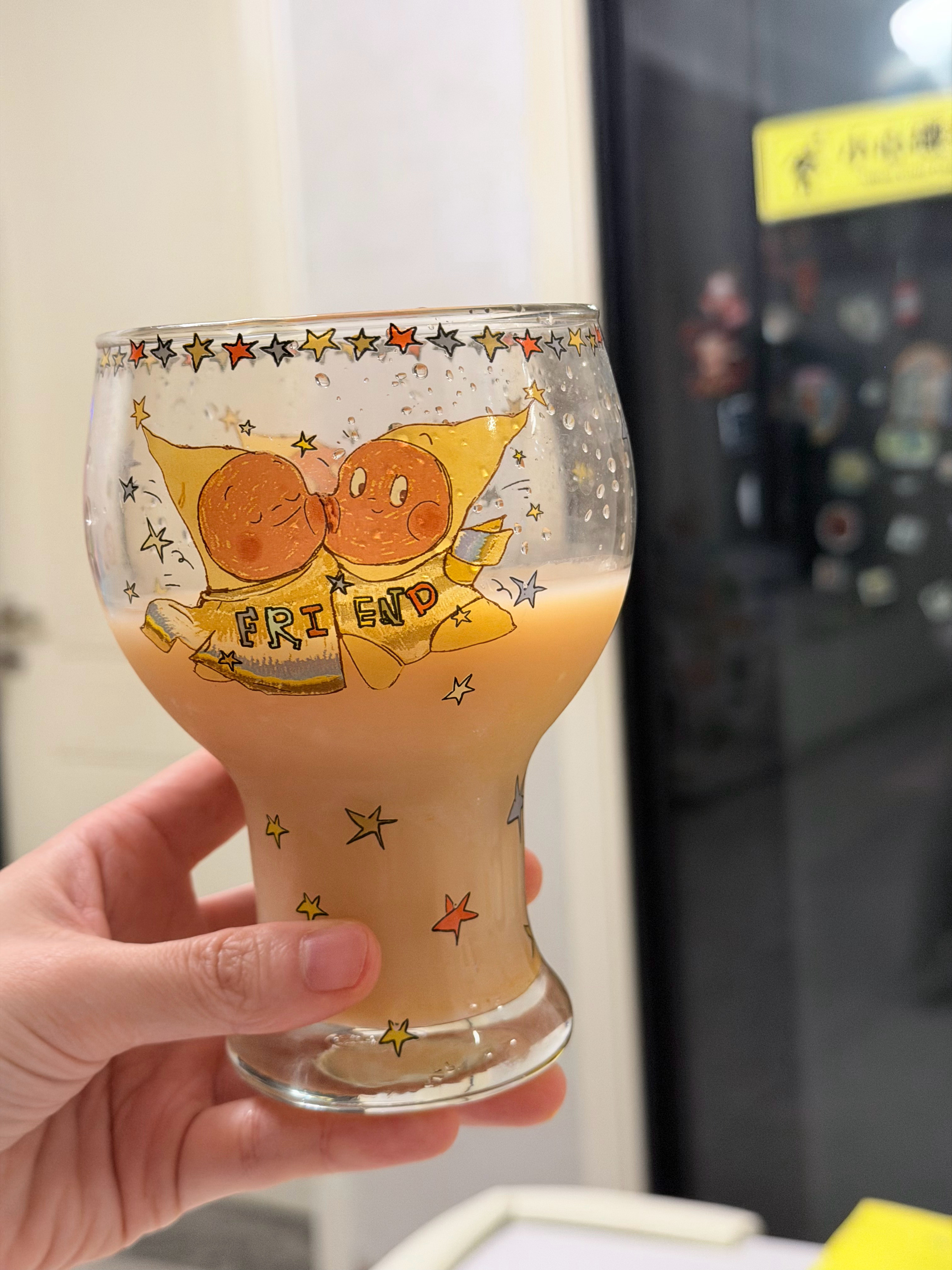 好朋友给我寄的酒！我搭配了养乐多这个酒14度！我第一次尝试！说出来真的很好笑