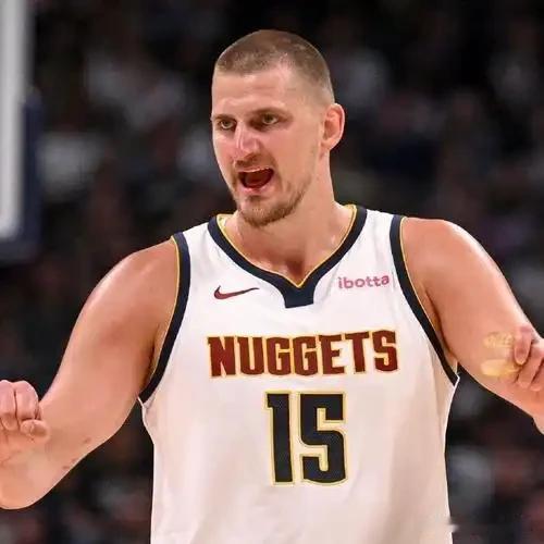 下赛季最值得关注的NBA十大球星！你们都看好谁呢？1.文班亚马（马刺）