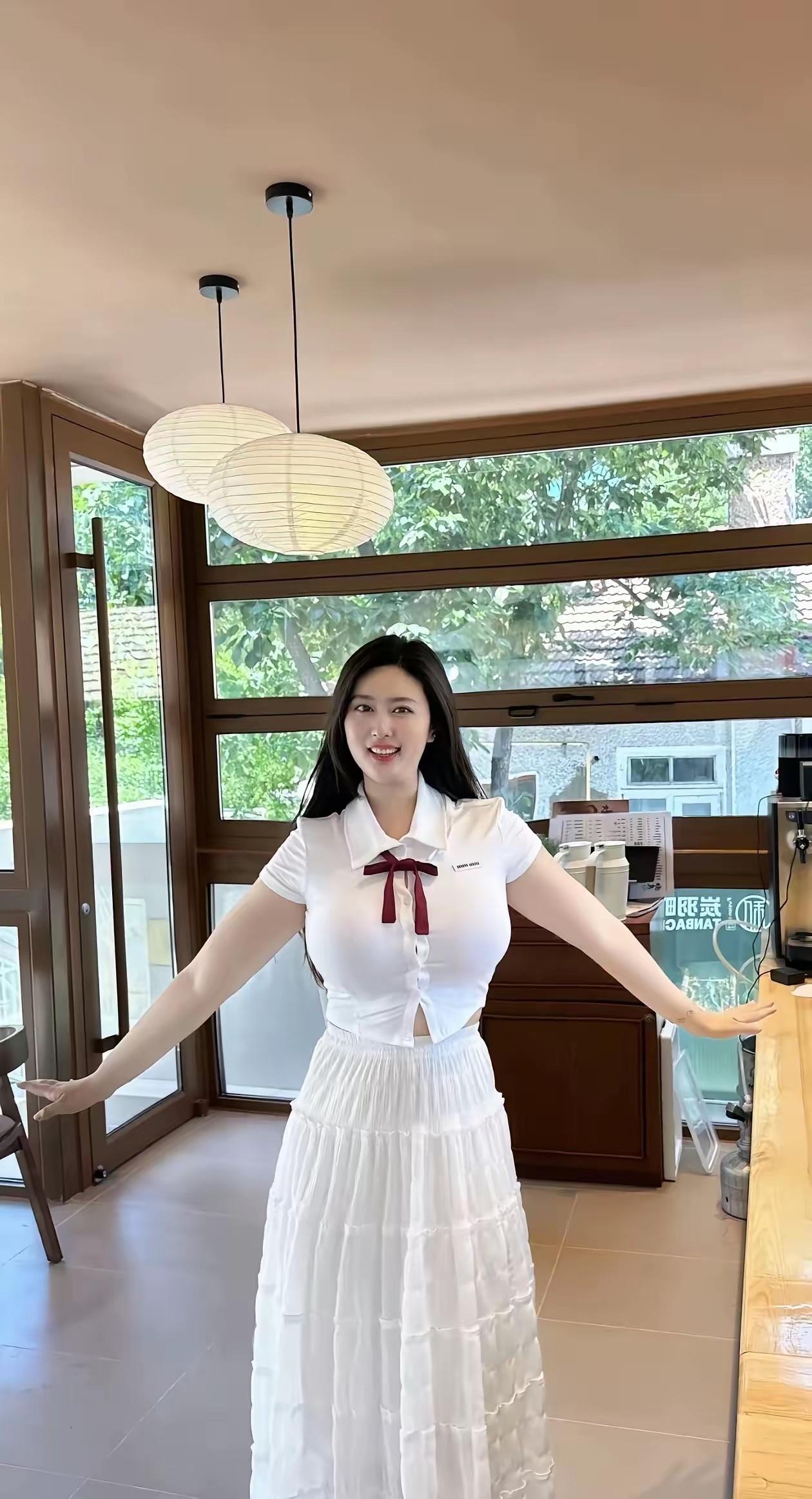 这个肯定不是黄花大闺女！