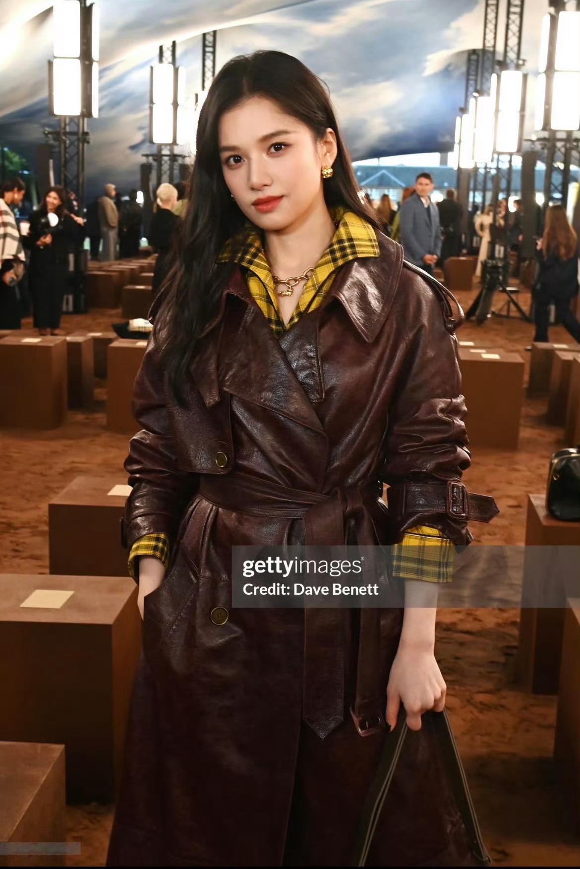张婧仪今年和前年的g社生图，有差别吗？​​​