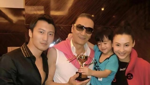 离了婚还能让前夫全家闭嘴的。张柏芝算一个。话说张柏芝和谢霆锋的婚姻，2006年