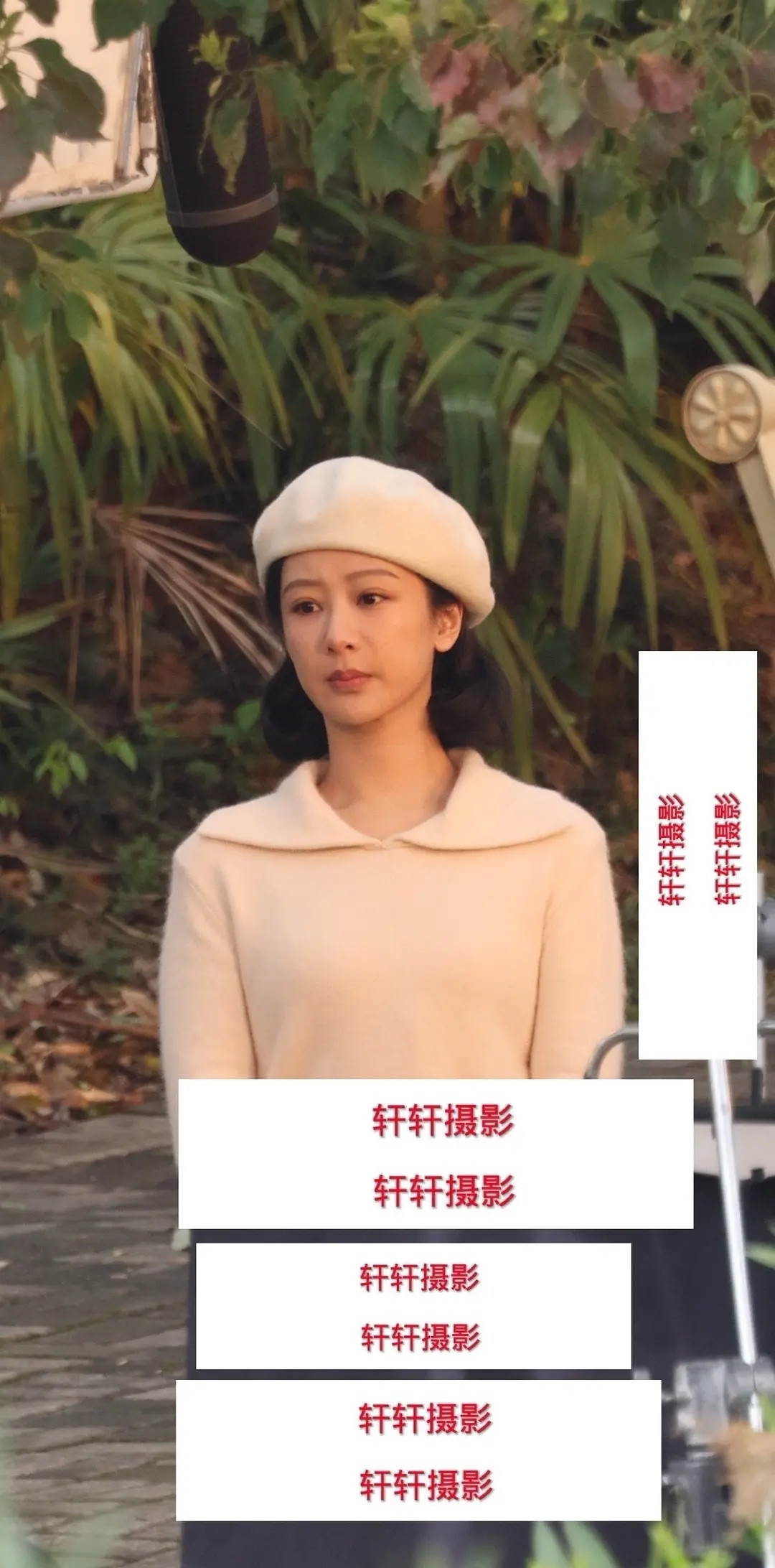 杨紫感觉她好累啊，法令纹好明显