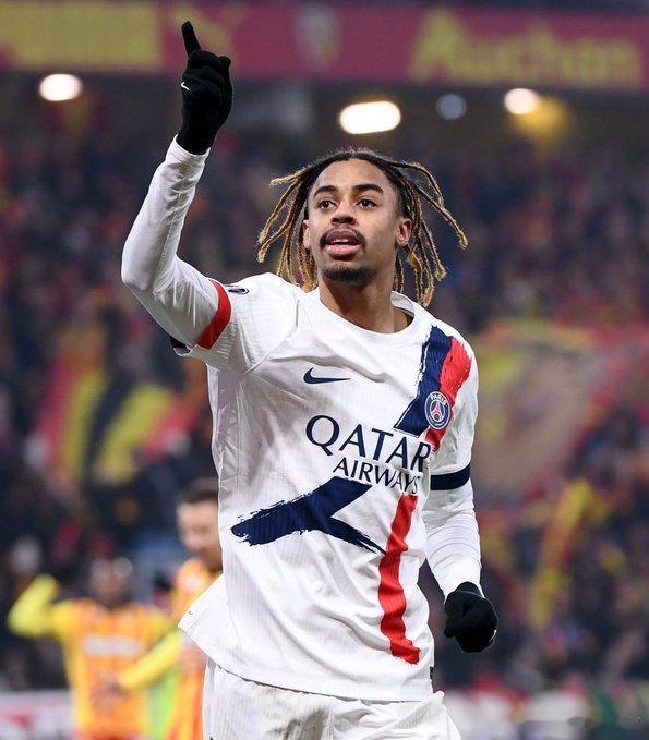 绿帽哥爆料巴尔科拉已告知其经纪人，若转会至利物浦，他需要得到保证，自己将在安菲尔