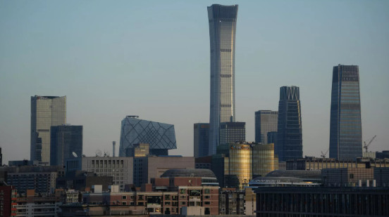 日本高管全部缺席中方论坛，美韩重量级嘉宾到位，嫉恨之情压抑不住！据《日经新闻》及