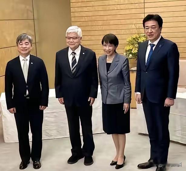 很想知道台积电生产芯片所需的稀土原料是谁提供的呢？台积电转头就帮日本搞3纳米