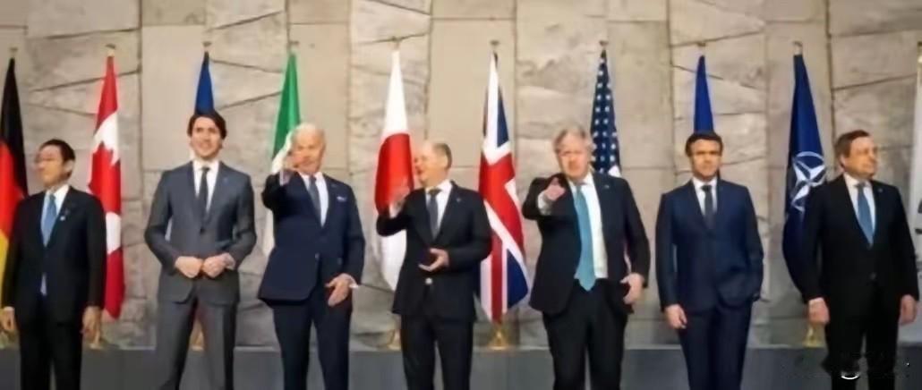 不准中国援俄，也不准中国收台，更不准管制稀土。七国集团最近明确指出，中国不能援助