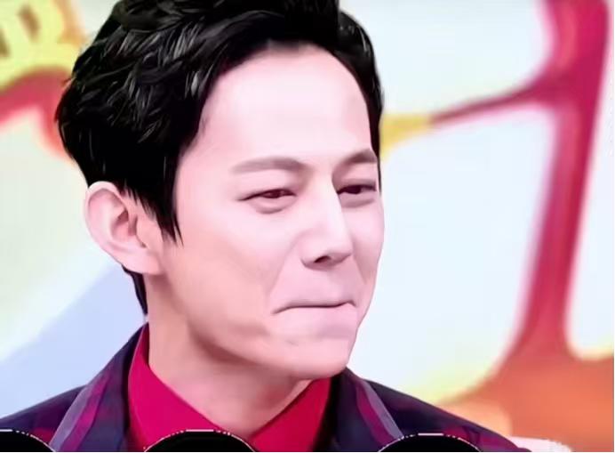 娄艺潇：“何老师，我问你一个问题。为什么情侣之间，男生有的时候会喜欢让女生叫