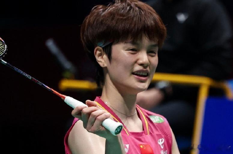 王祉怡获世锦赛铜牌2026年,羽毛球世锦赛女单的半决赛,一场焦点之战落下帷幕