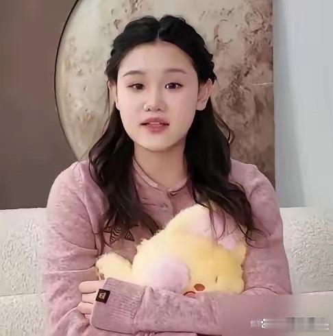 17岁拿奥运金牌，21岁宣布退役，￼张家齐⁠￼￼把国家队那层窗户纸捅破了。她在采访里直接说，队里根本
